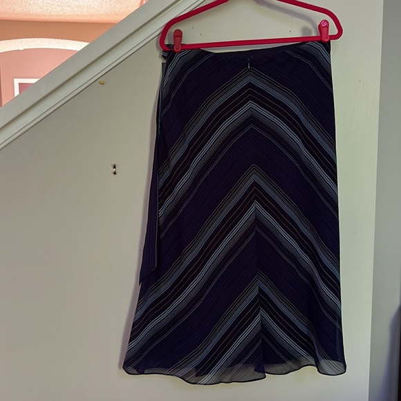 Lauren Ralph Lauren Stripe Print Crinkle Georgette Cascading Ruffle Midi Skirt. - Picture 9 of 16